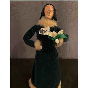 1994 Byers' Choice Lady with Bouquet